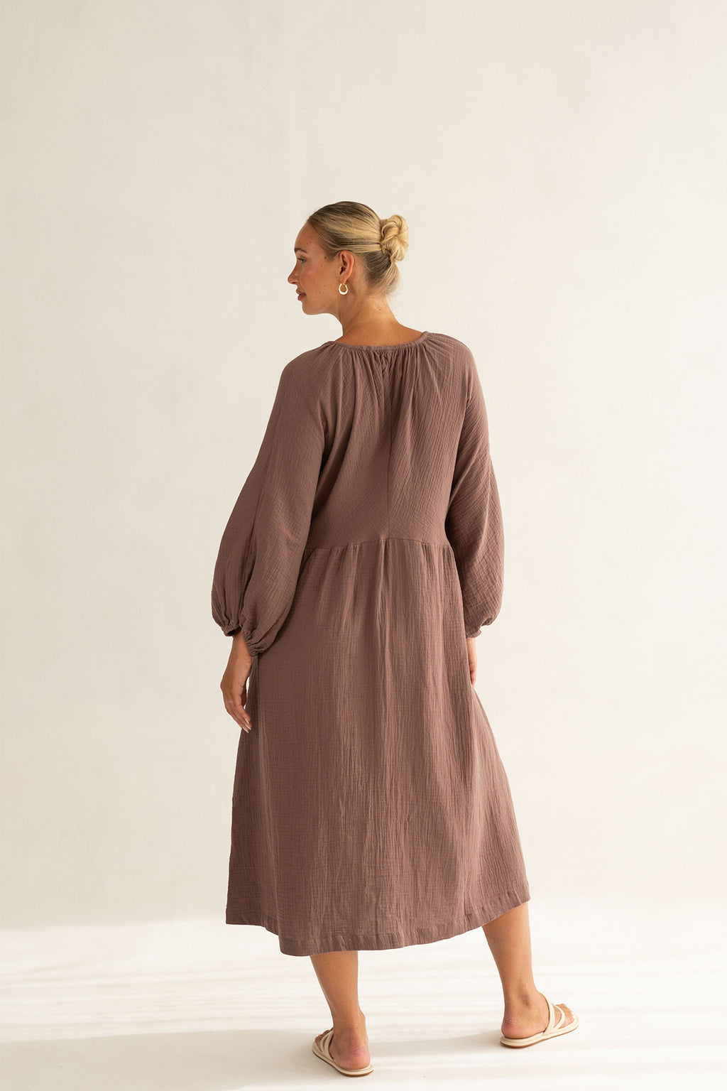 CAMILLA DRESS - Cocoa