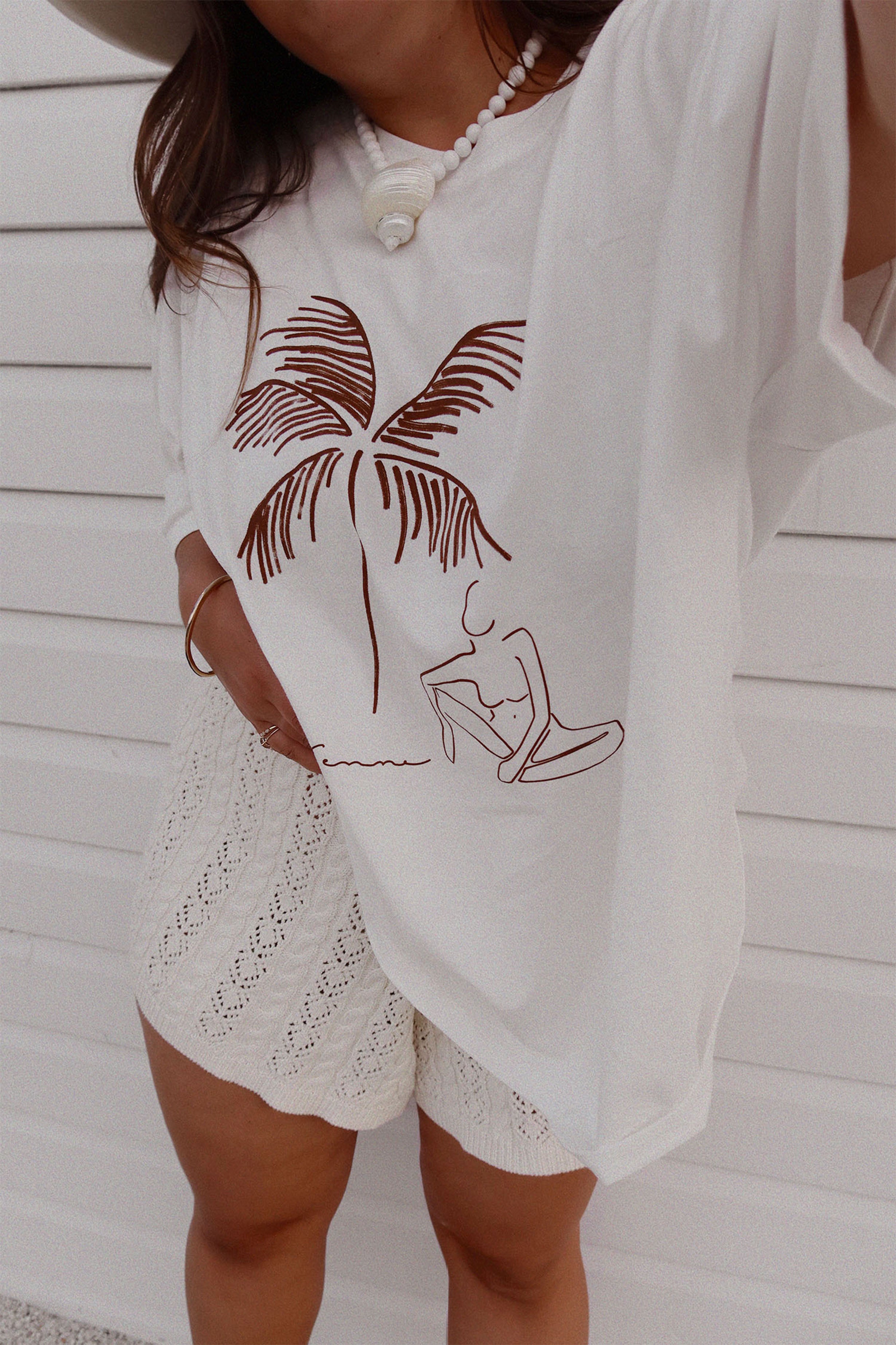 LA FEMME TEE