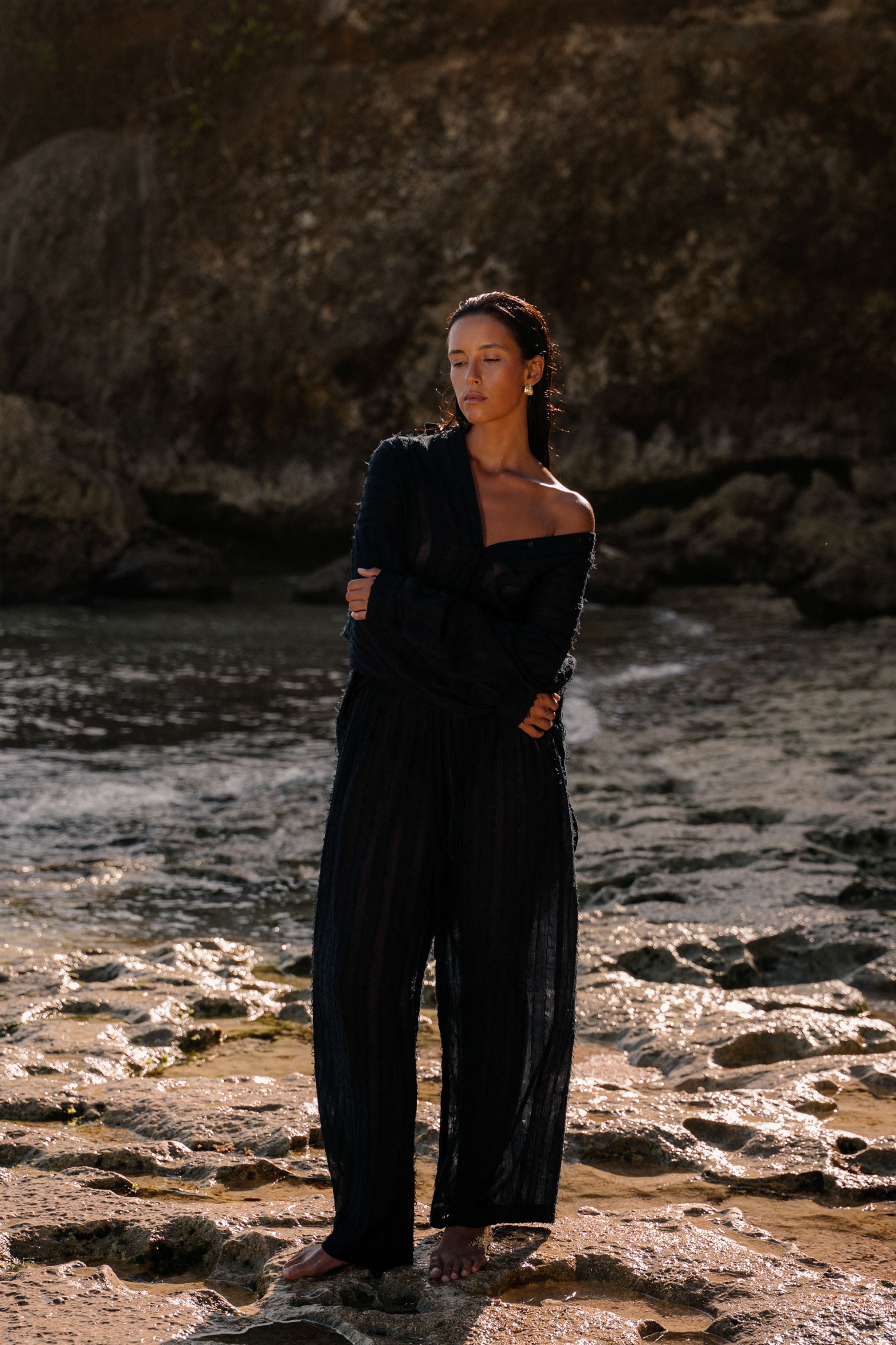 NORRAH SHIRT - Black